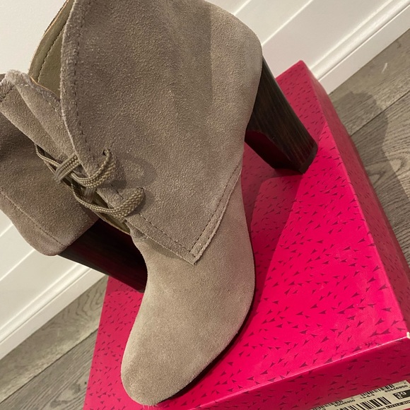 Tan Shelly's London ankle booties women's size 9 - Picture 2 of 3